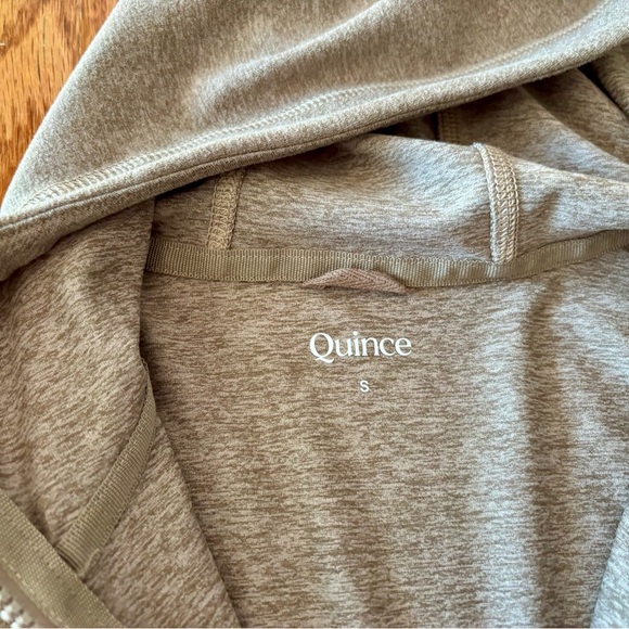 Quince Women's Beige Zip-Up Performance Hoodie - Size Small - EUC - Picture 3 of 9